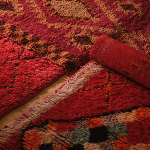 Where to buy authentic vintage rugs online (and what to look for)