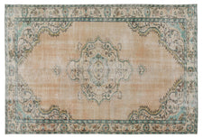 Vintage Distressed Rug Xelvina