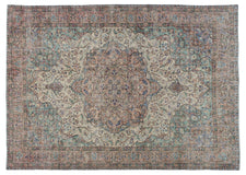 Vintage Distressed Rug Fynira