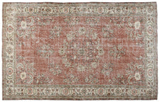 Vintage Distressed Rug Sunele