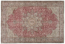 Vintage Distressed Rug Kamefi
