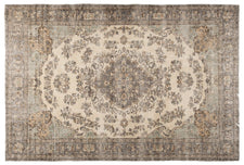 Vintage Distressed Rug Lulila