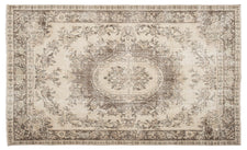 Vintage Distressed Rug Elythar