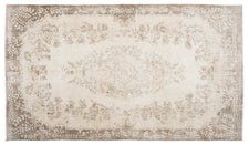 Vintage Distressed Rug Cythos