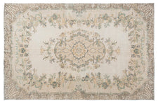 Vintage Distressed Rug Jureya