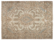 Vintage Distressed Rug Taluni