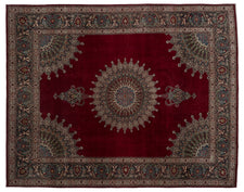 Vintage Persian Rug Ariond