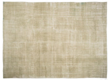 Vintage Distressed Rug Glyron