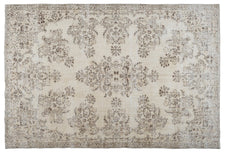 Vintage Distressed Rug Fornac