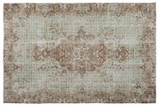 Vintage Distressed Rug Pevlin