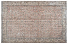 Vintage Distressed Rug Seniro