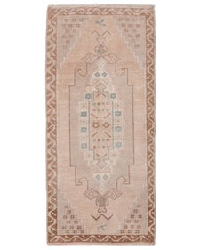 Vintage Turkish Rug Miova