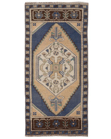 Vintage Turkish Rug Volare