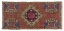 Vintage Turkish Rug Vaminae