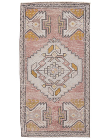 Vintage Turkish Rug Nelaeva