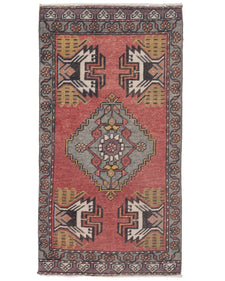 Vintage Turkish Rug Rione