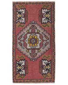 Vintage Turkish Rug Nelaove