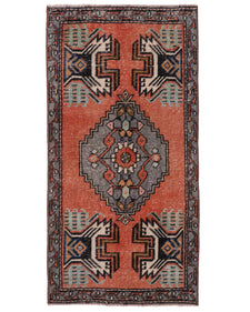 Vintage Turkish Rug Faola