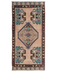 Vintage Turkish Rug Veneda
