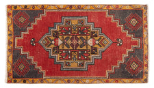 Vintage Turkish Rug Kraven