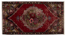 Vintage Turkish Rug Vesona