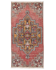 Vintage Turkish Rug Relaove