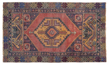 Vintage Turkish Rug Xirlia