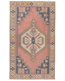Vintage Turkish Rug Lelaina