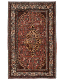 Vintage Turkish Rug Velaina