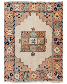 Vintage Turkish Rug Selaeva