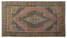 Vintage Turkish Rug Penven