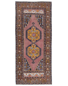 Vintage Turkish Rug Nalova