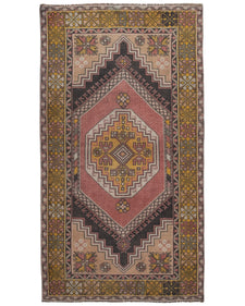Vintage Turkish Rug Hesina