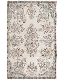 Vintage Persian Rug Lalara