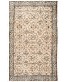 Vintage Persian Rug Fasetta