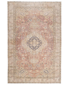 Vintage Persian Rug Vaine