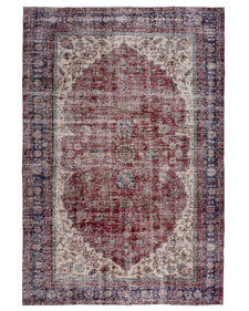 Vintage Persian Rug Pelana