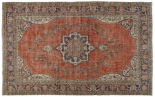 Vintage Distressed Rug Lesimi
