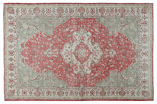 Vintage Distressed Rug Janeril