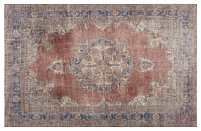 Vintage Persian Rug Vesim