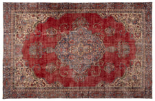 Vintage Distressed Rug Ranala