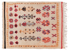 Vintage Moroccan Rug Rythionis