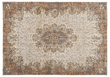 Vintage Distressed Rug Trella