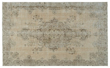 Vintage Distressed Rug Loranye