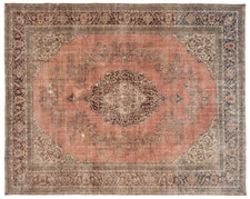 Vintage Distressed Rug Laoddul