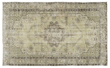 Vintage Distressed Rug Feler
