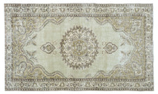 Vintage Distressed Rug Mirelune