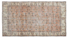 Vintage Distressed Rug Mavie