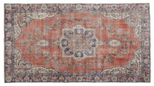 Vintage Distressed Rug Bivellea