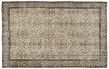 Vintage Distressed Rug Kaelix